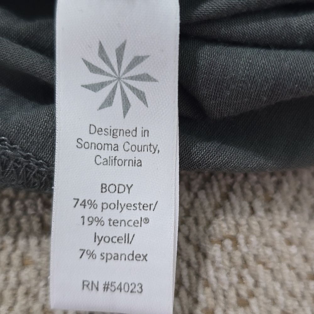 Athleta Sage Green Dolman 3/4 Sleeve Top - Size XS - Picture 11 of 11